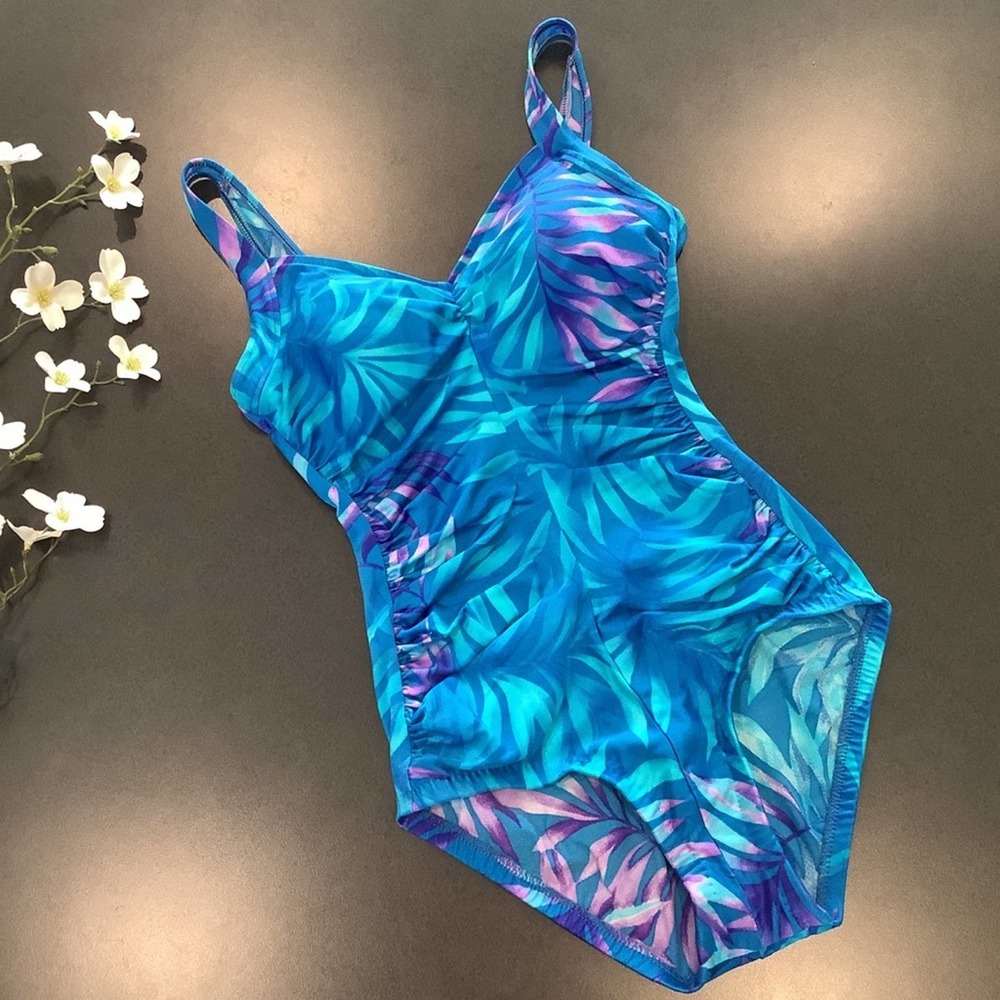 Vintage Maxine of Hollywood Ruched Palm Print One Piece Swimsuit Center Seams